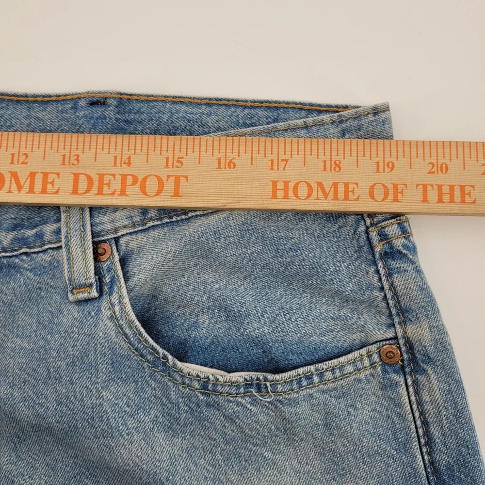 Levis‎ 501 Original Mens Jeans 38x34 Light Wash Blue Denim Stretch 00501-3668